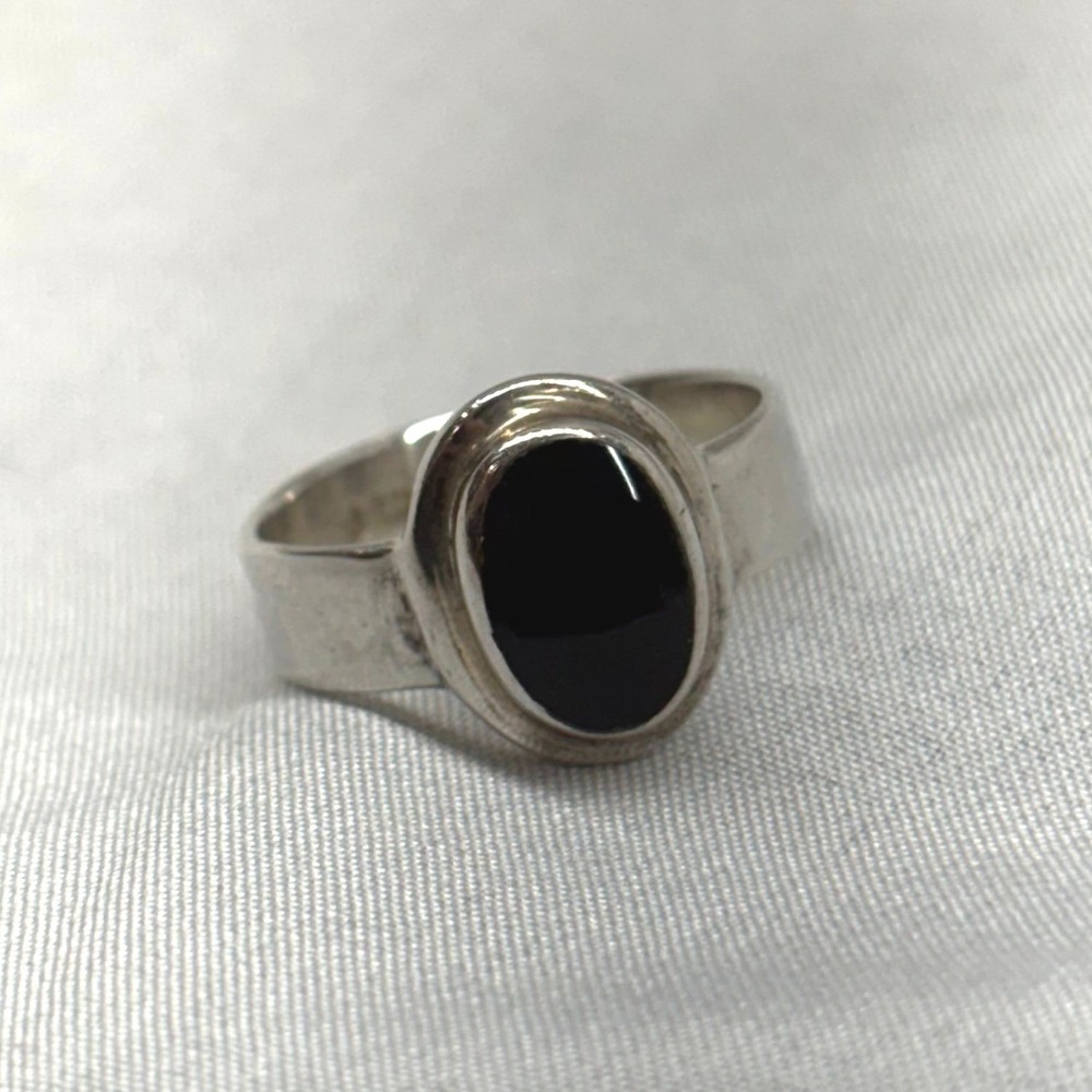 CW Onyx Ring Unisex 6.5 Silver Good 925 Sterling Oval Cabochon Band